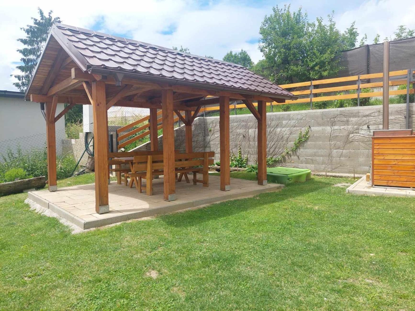 Maison d'hôtes Burg Nad Banskou Stiavnicou à Stiavnicke Bane Extérieur photo