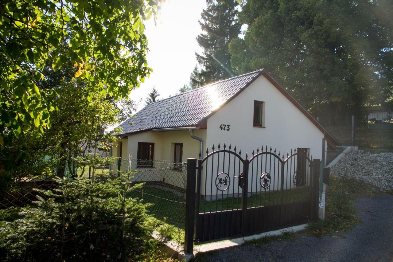 Maison d'hôtes Burg Nad Banskou Stiavnicou à Stiavnicke Bane Extérieur photo
